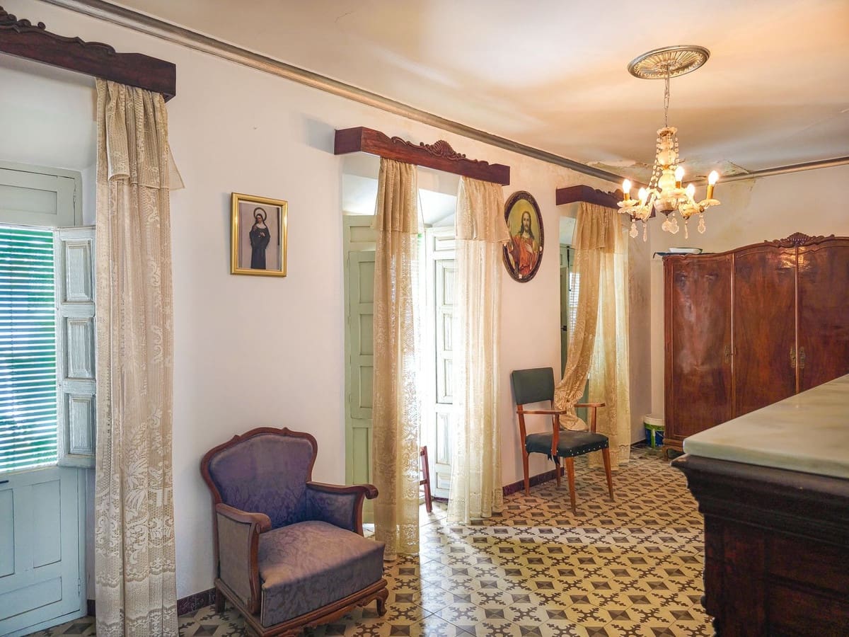 10 quarto Casa em Banda para venda em Competa - 210 000 € (Ref: 10036215)
