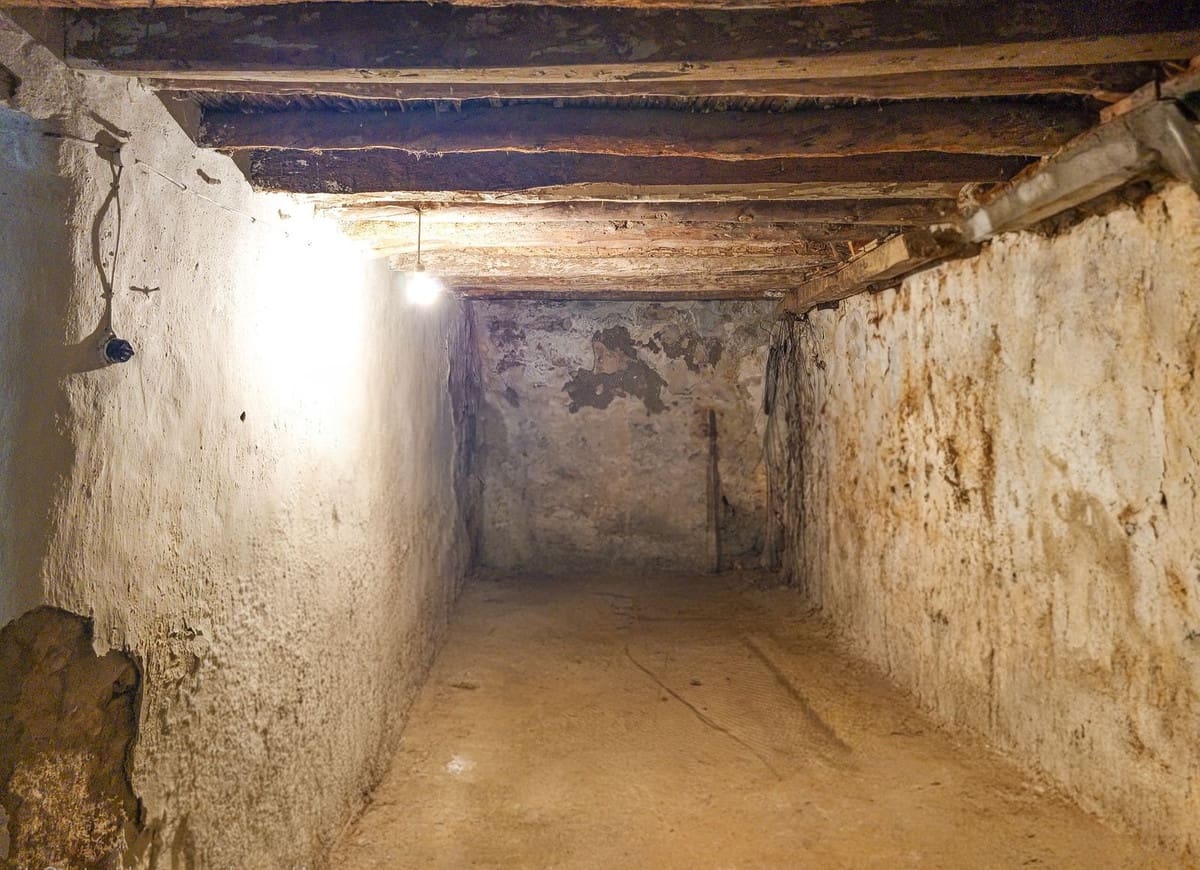 10 quarto Casa em Banda para venda em Competa - 210 000 € (Ref: 10036215)