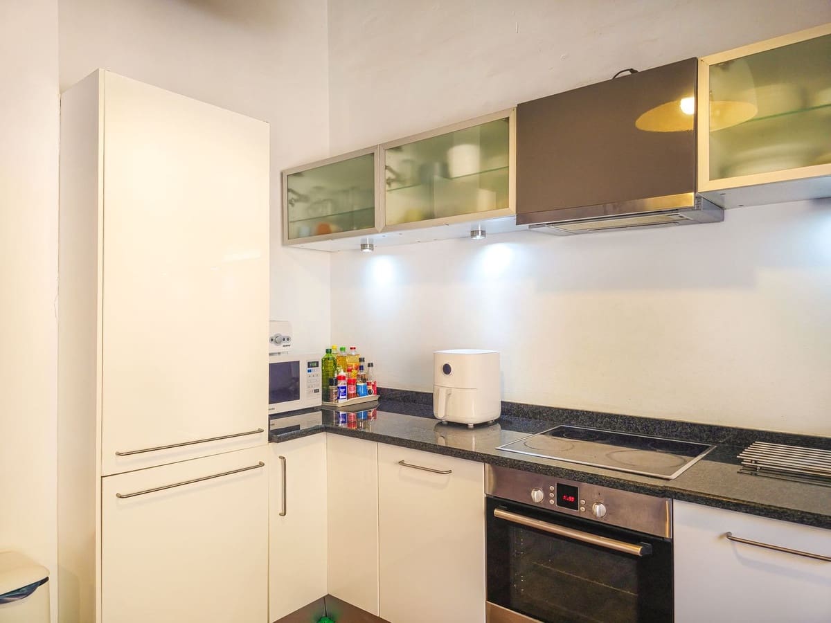 4 soveværelse Villa til salg i Comares med swimmingpool garage - € 425.000 (Ref: 10039036)