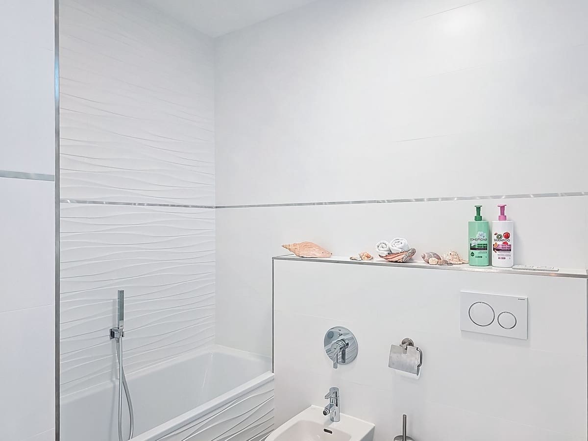 4 sypialnia Willa na sprzedaż w Salobrena z basenem garażem - 840 000 € (Ref: 10043606)
