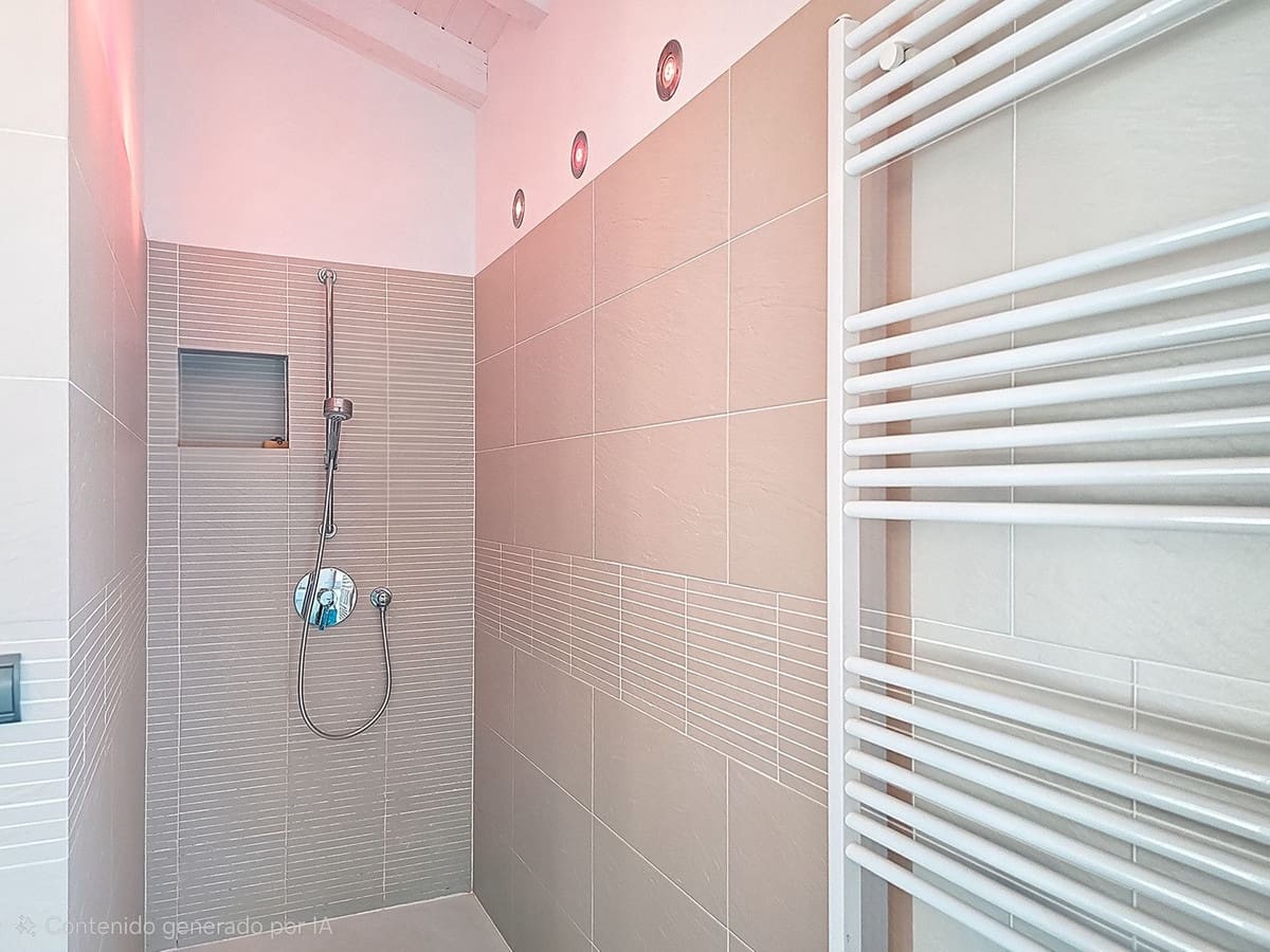 4 sypialnia Willa na sprzedaż w Salobrena z basenem garażem - 840 000 € (Ref: 10043606)
