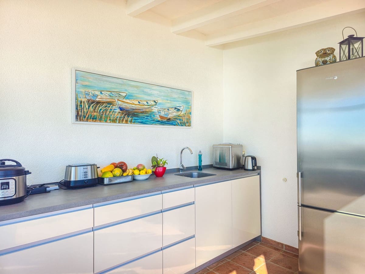 4 sypialnia Willa na sprzedaż w Salobrena z basenem garażem - 840 000 € (Ref: 10043606)