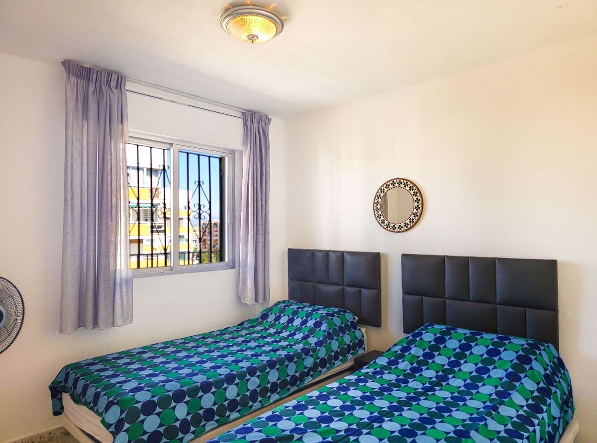 3 bedroom Penthouse for sale in Torre del Mar with pool - € 395,000 (Ref: 10060610)