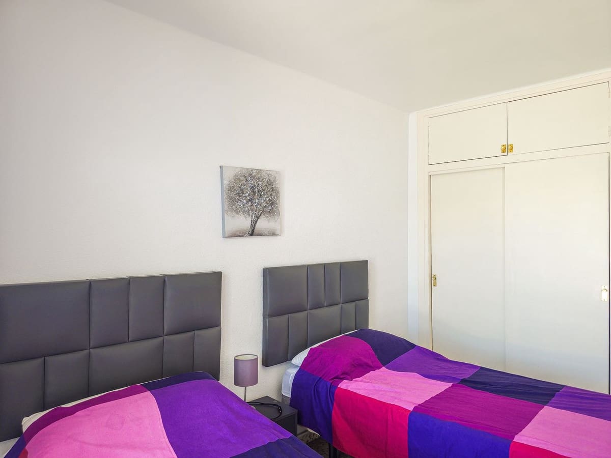 3 bedroom Penthouse for sale in Torre del Mar with pool - € 395,000 (Ref: 10060610)