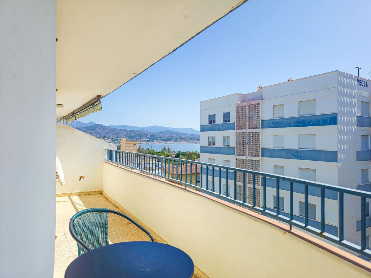 3 bedroom Penthouse for sale in Torre del Mar with pool - € 395,000 (Ref: 10060610)