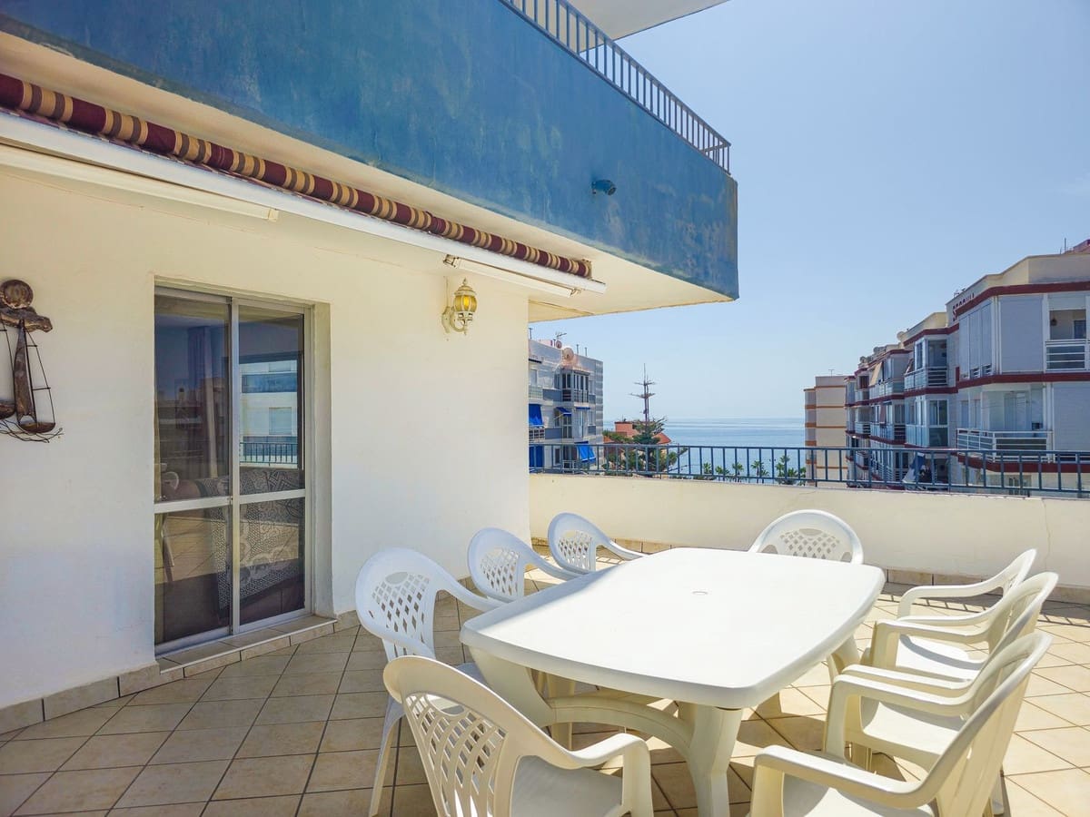 3 bedroom Penthouse for sale in Torre del Mar with pool - € 395,000 (Ref: 10060610)