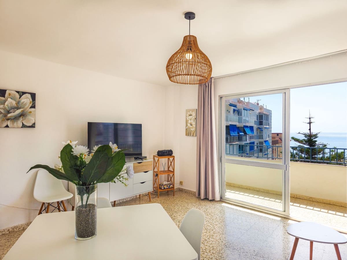 3 bedroom Penthouse for sale in Torre del Mar with pool - € 395,000 (Ref: 10060610)