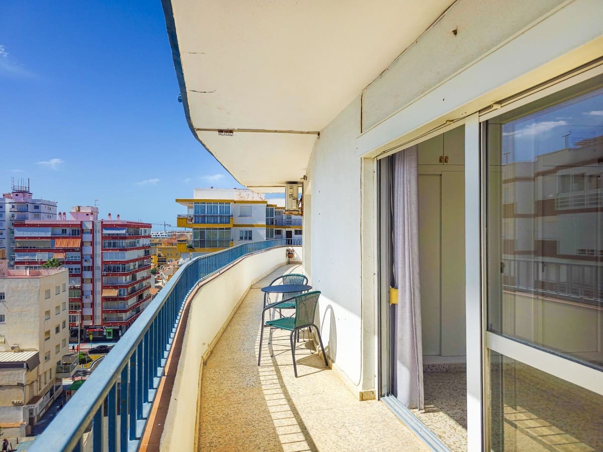 3 bedroom Penthouse for sale in Torre del Mar with pool - € 395,000 (Ref: 10060610)