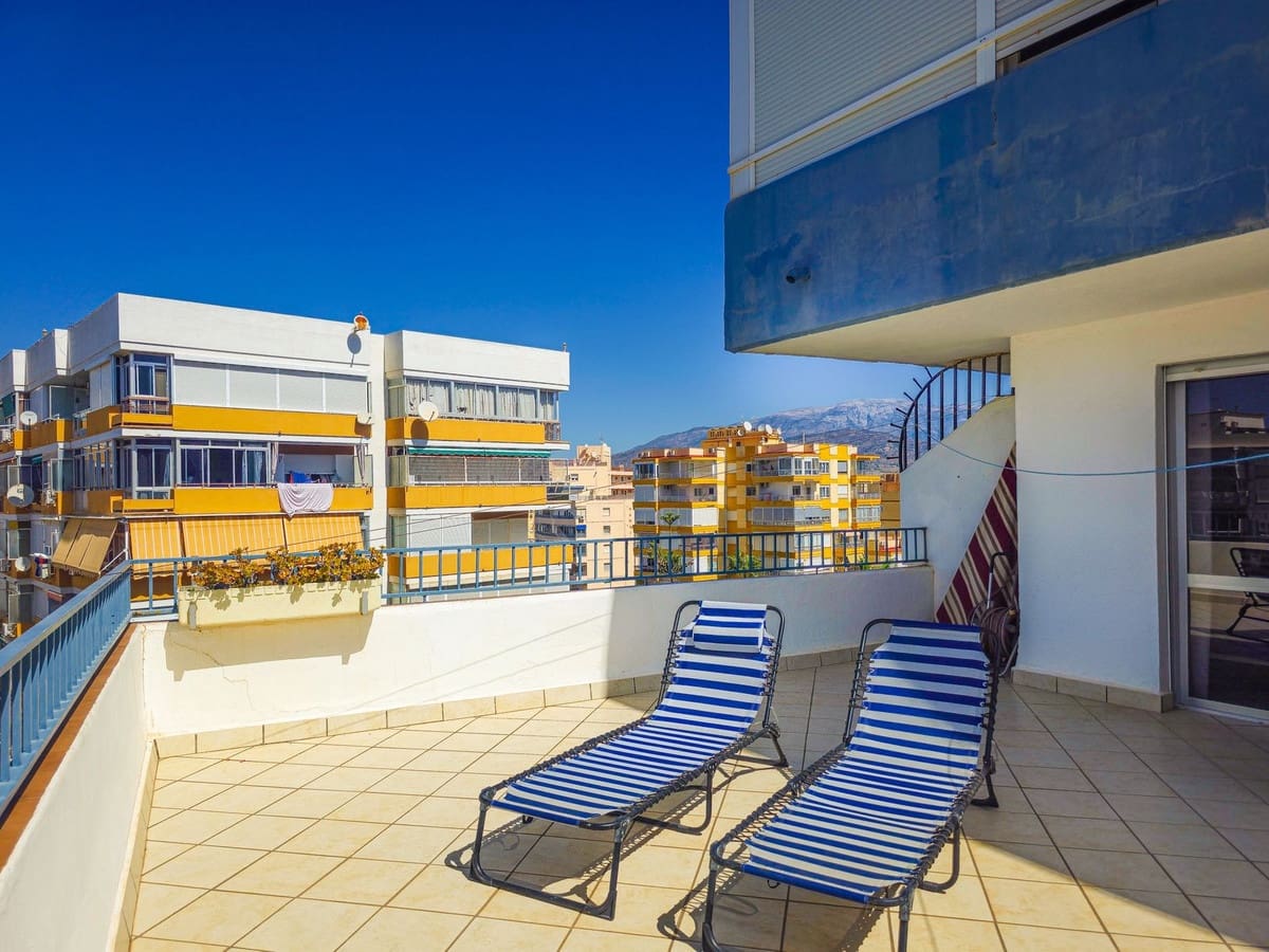 3 bedroom Penthouse for sale in Torre del Mar with pool - € 395,000 (Ref: 10060610)