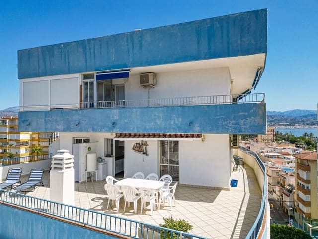 3 bedroom Penthouse for sale in Torre del Mar, Vélez-Málaga with pool - € 395,000 (Ref: 10060610)