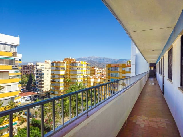 3 bedroom Penthouse for sale in Torre del Mar, Vélez-Málaga with pool - € 395,000 (Ref: 10060610)
