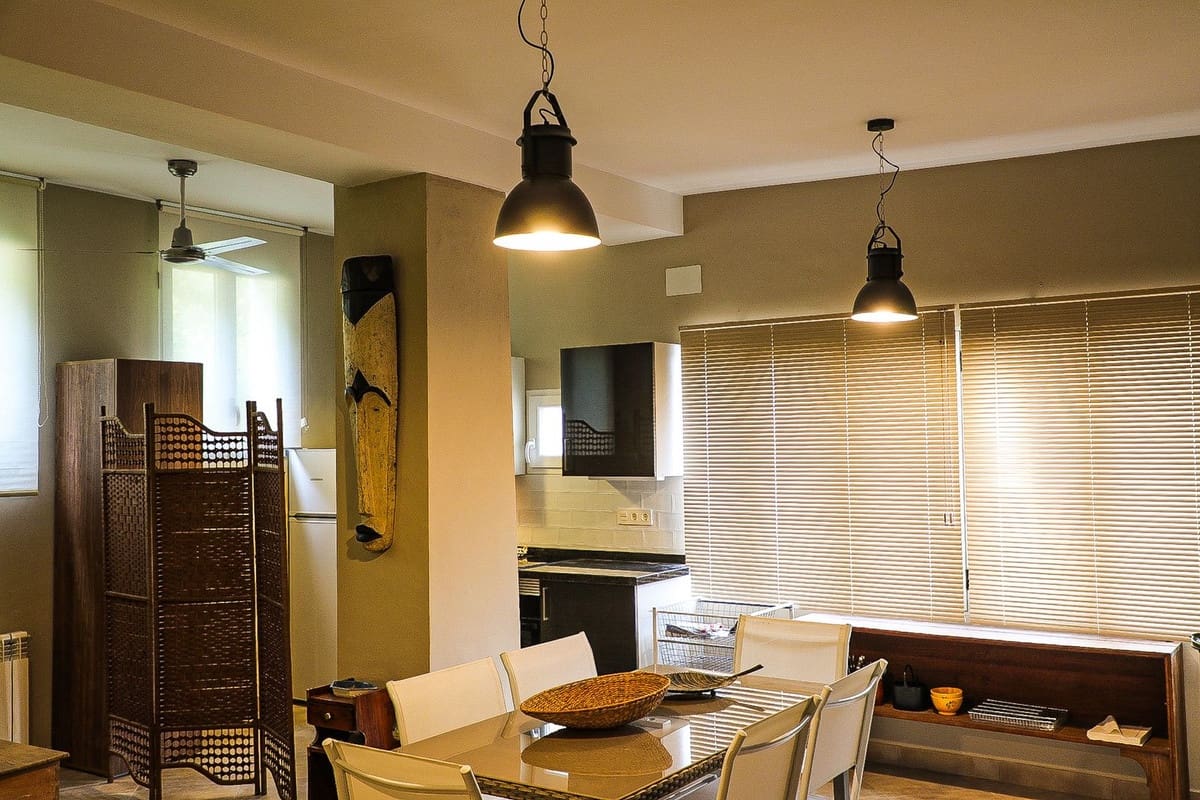 9 chambre Villa/Maison à vendre à Melegis avec piscine garage - 999 900 € (Ref: 10061098)