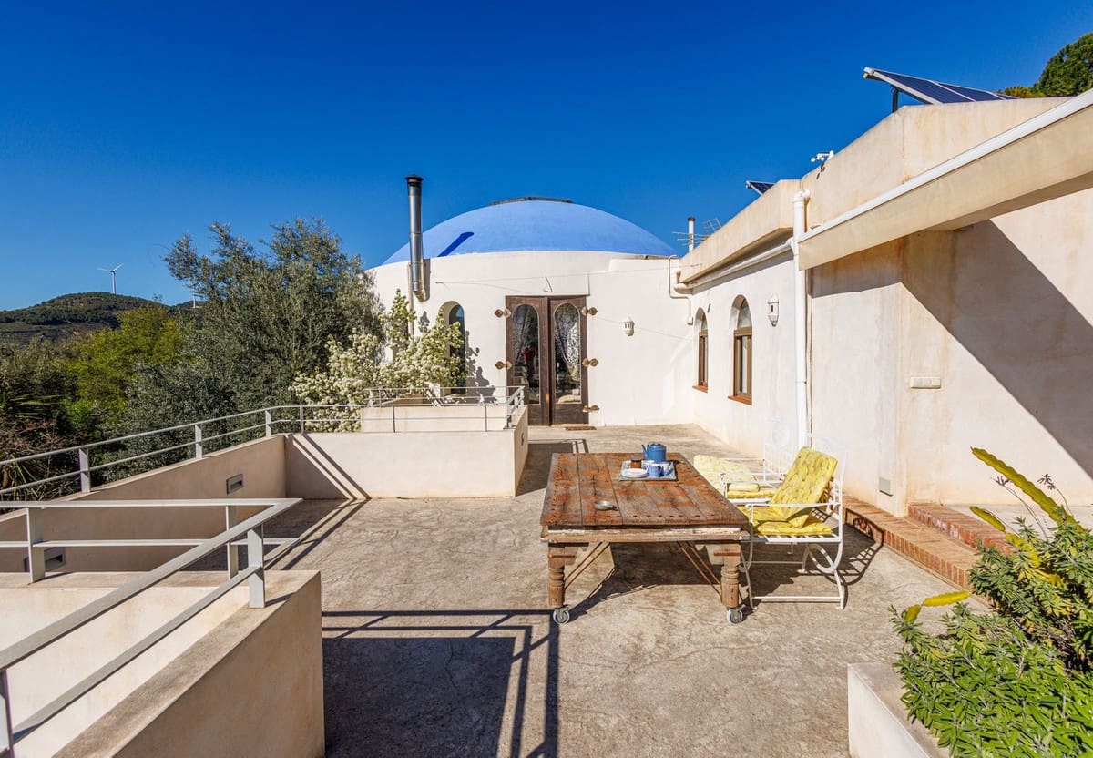 9 chambre Villa/Maison à vendre à Melegis avec piscine garage - 999 900 € (Ref: 10061098)