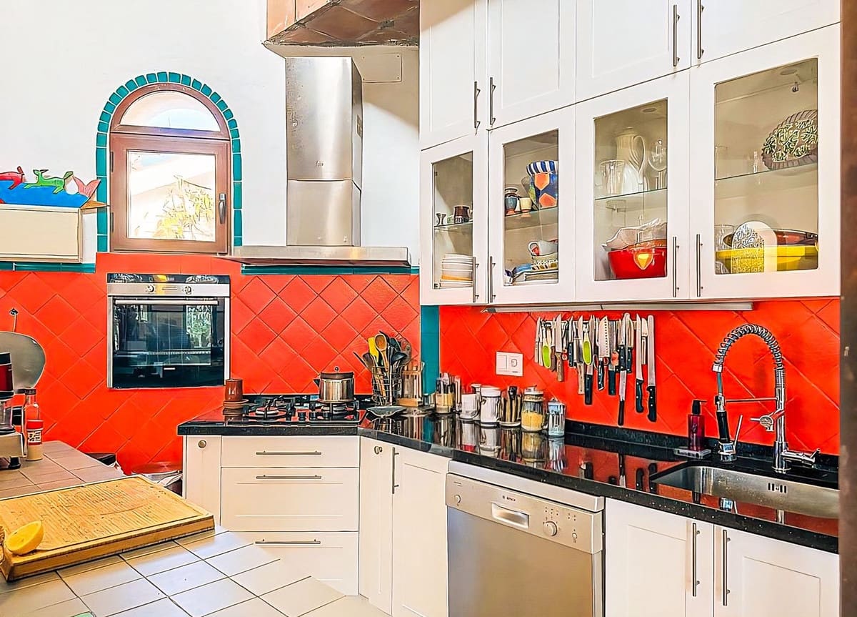 9 chambre Villa/Maison à vendre à Melegis avec piscine garage - 999 900 € (Ref: 10061098)