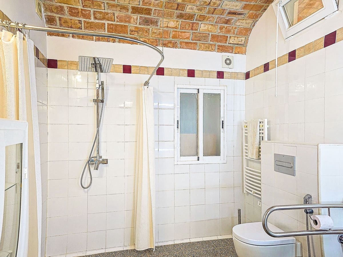 9 chambre Villa/Maison à vendre à Melegis avec piscine garage - 999 900 € (Ref: 10061098)
