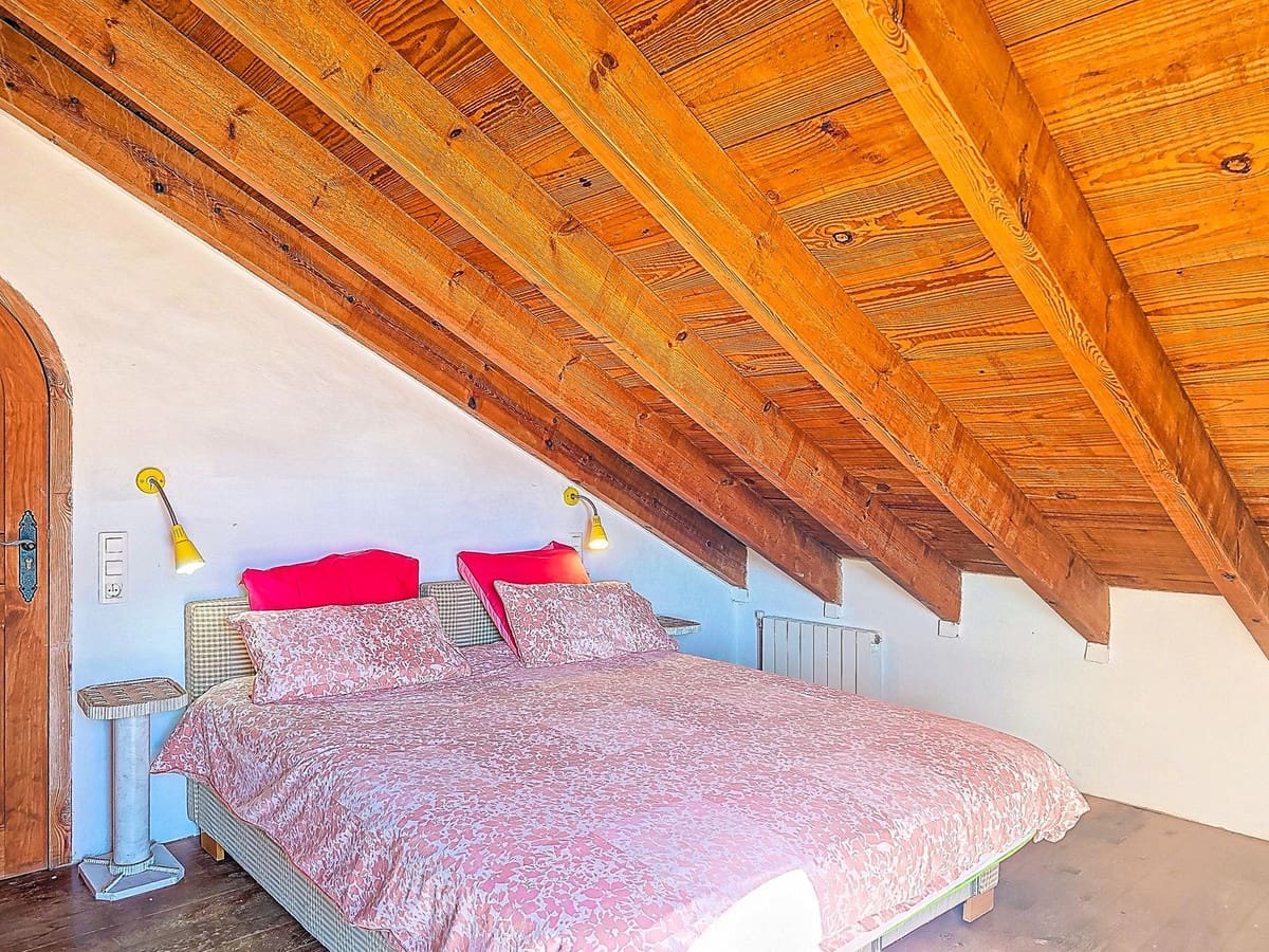9 chambre Villa/Maison à vendre à Melegis avec piscine garage - 999 900 € (Ref: 10061098)