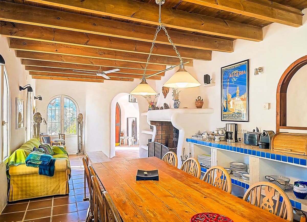 9 chambre Villa/Maison à vendre à Melegis avec piscine garage - 999 900 € (Ref: 10061098)