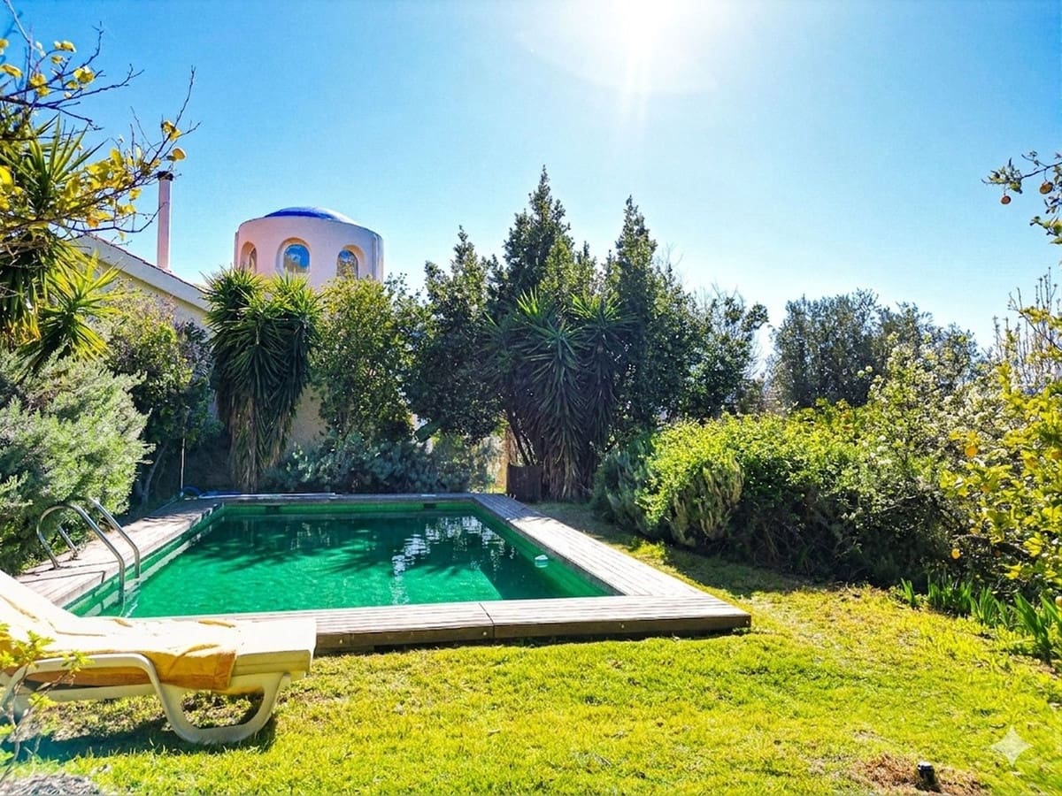 9 chambre Villa/Maison à vendre à Melegis avec piscine garage - 999 900 € (Ref: 10061098)