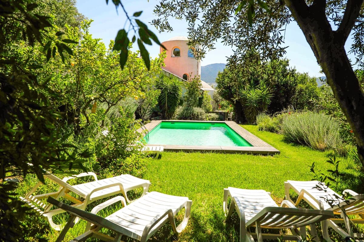 9 chambre Villa/Maison à vendre à Melegis avec piscine garage - 999 900 € (Ref: 10061098)