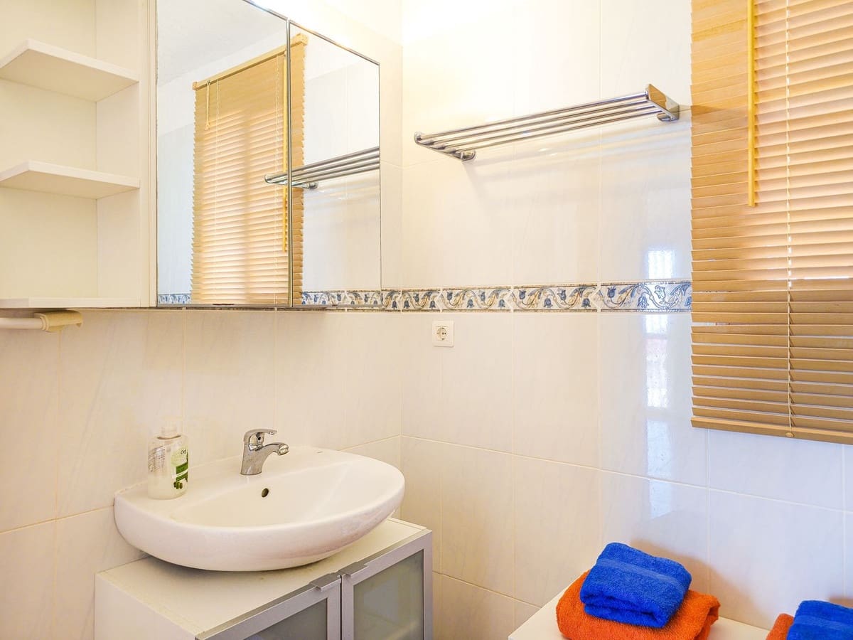 Chalet de 2 habitaciones en Arenas en venta con piscina garaje - 449.000 € (Ref: 10062350)