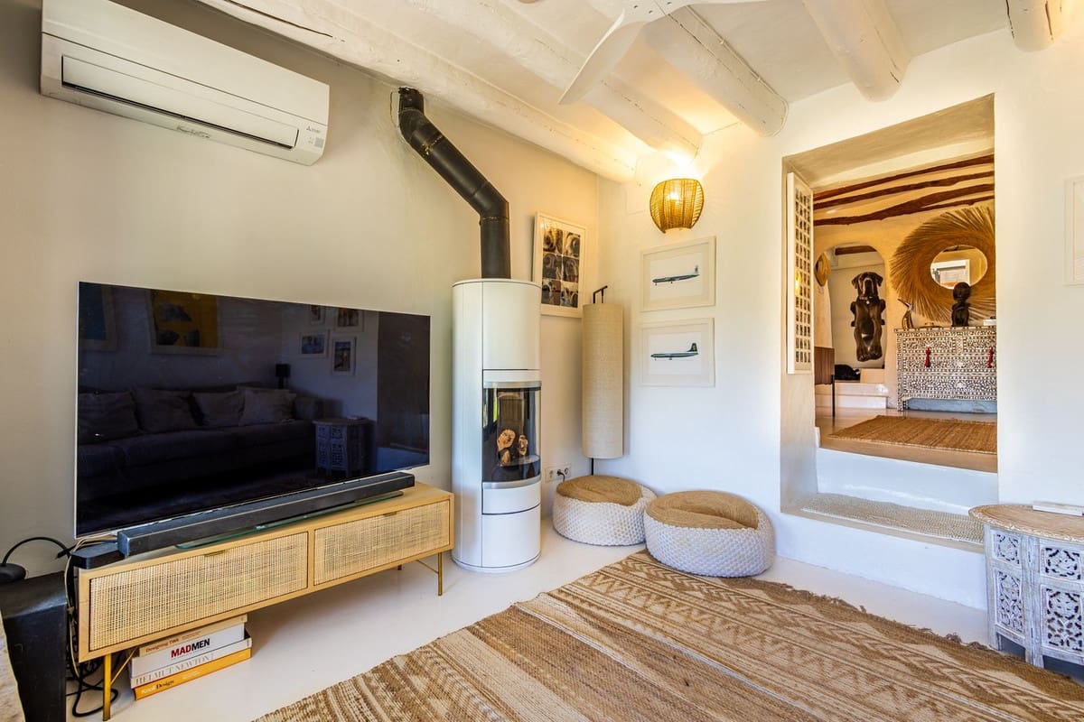 4 chambre Villa/Maison Semi-Mitoyenne à vendre à Iznajar avec piscine garage - 375 000 € (Ref: 10073011)