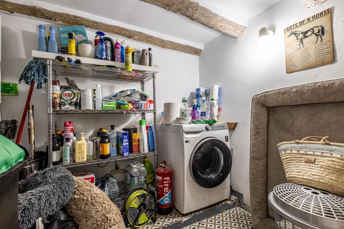 4 chambre Villa/Maison Semi-Mitoyenne à vendre à Iznajar avec piscine garage - 375 000 € (Ref: 10073011)