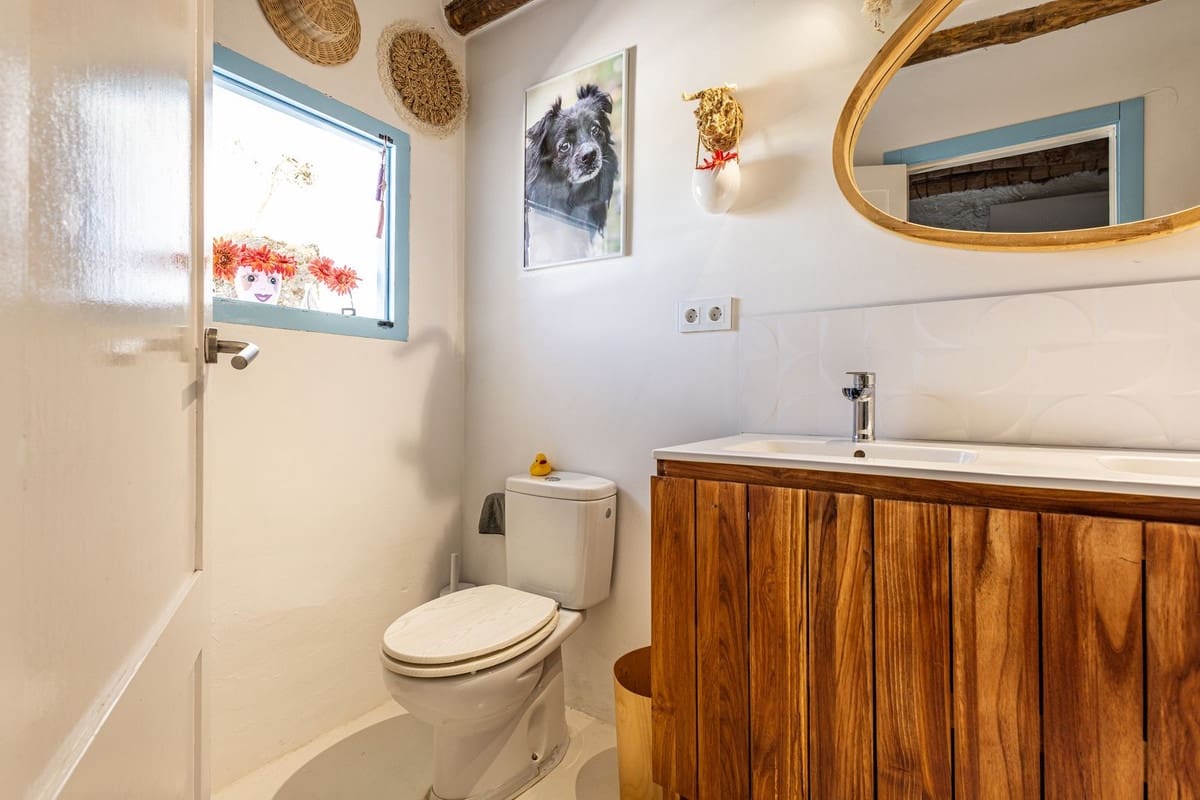 4 chambre Villa/Maison Semi-Mitoyenne à vendre à Iznajar avec piscine garage - 375 000 € (Ref: 10073011)