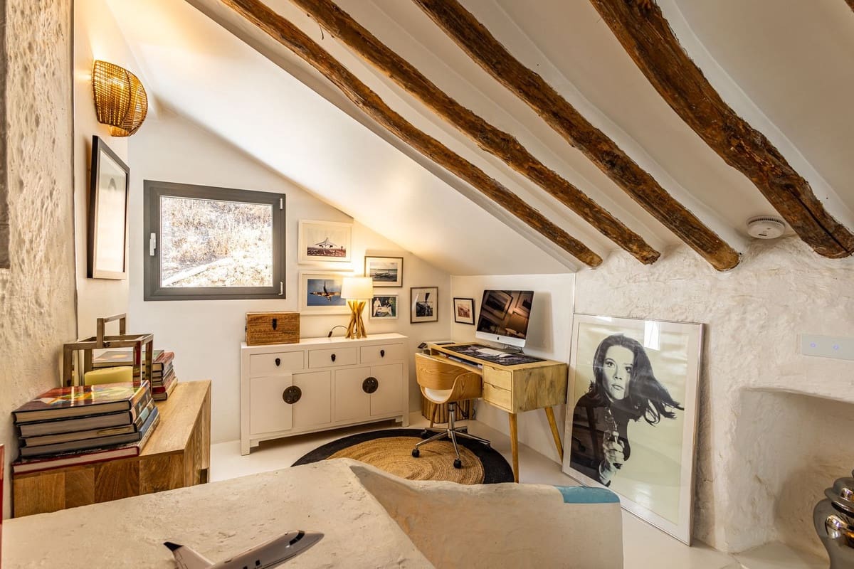 4 chambre Villa/Maison Semi-Mitoyenne à vendre à Iznajar avec piscine garage - 375 000 € (Ref: 10073011)