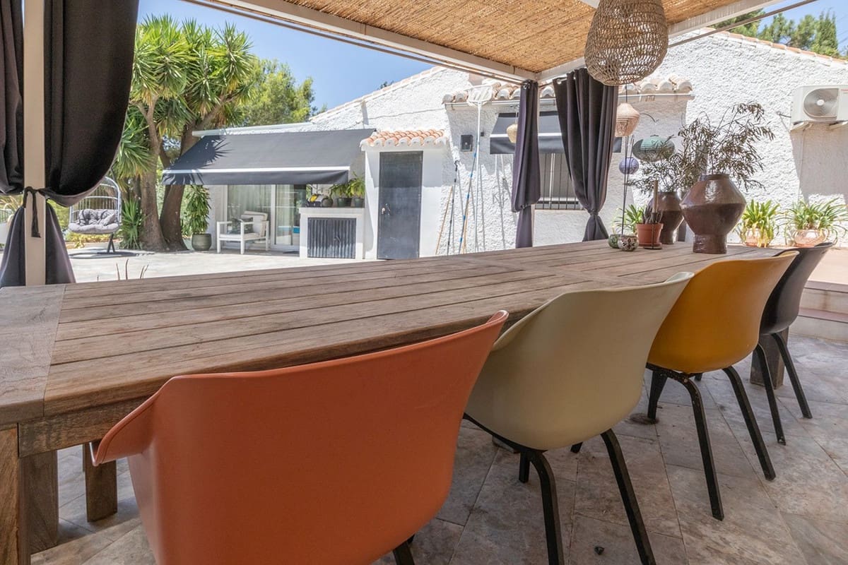 2 soveværelse Villa til salg i Competa med swimmingpool garage - € 480.000 (Ref: 10080266)