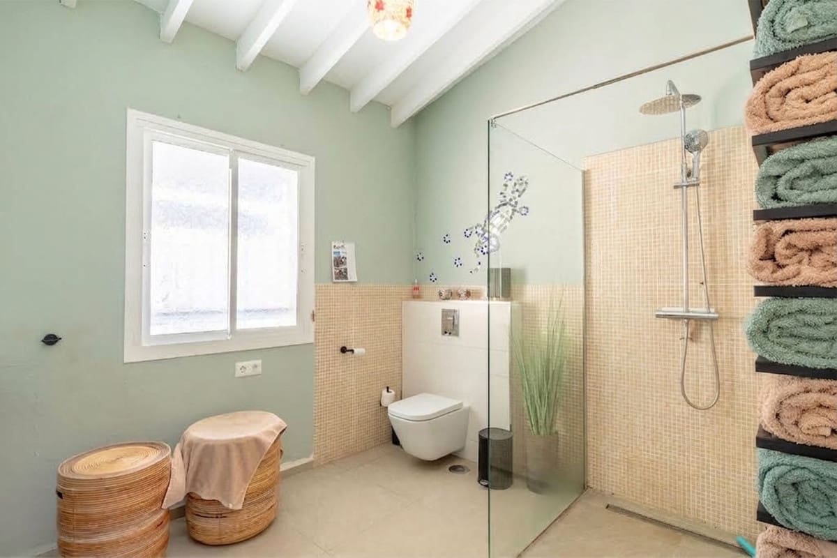 2 soveværelse Villa til salg i Competa med swimmingpool garage - € 480.000 (Ref: 10080266)