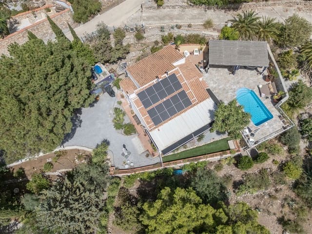 2 soveværelse Villa til salg i Cómpeta med swimmingpool garage - € 480.000 (Ref: 10080266)