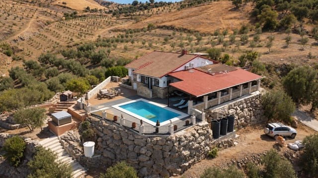 3 Zimmer Finca/Landgut zu verkaufen in Valle de Abdalajís mit Pool Garage - 345.000 € (Ref: 10081827)