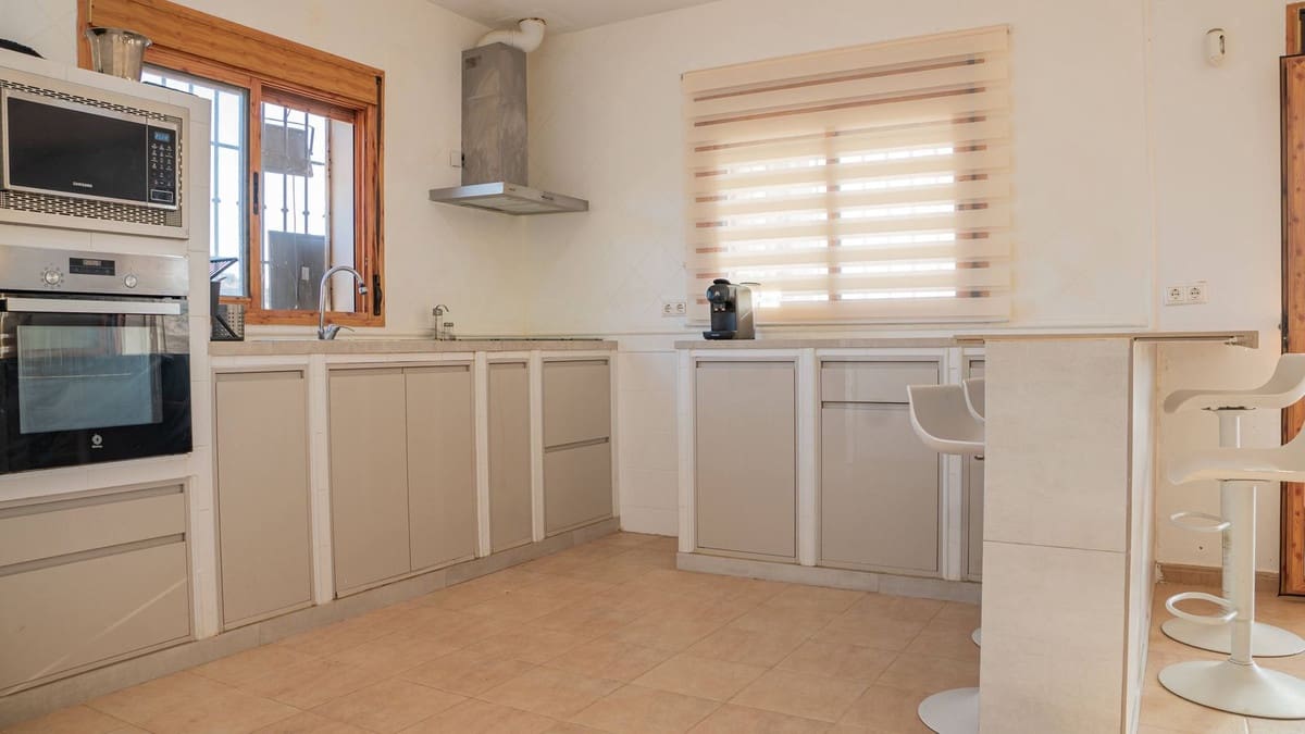 3 sovrum Finca/Hus på landet till salu i Gibralgalia med pool garage - 339 000 € (Ref: 10082199)