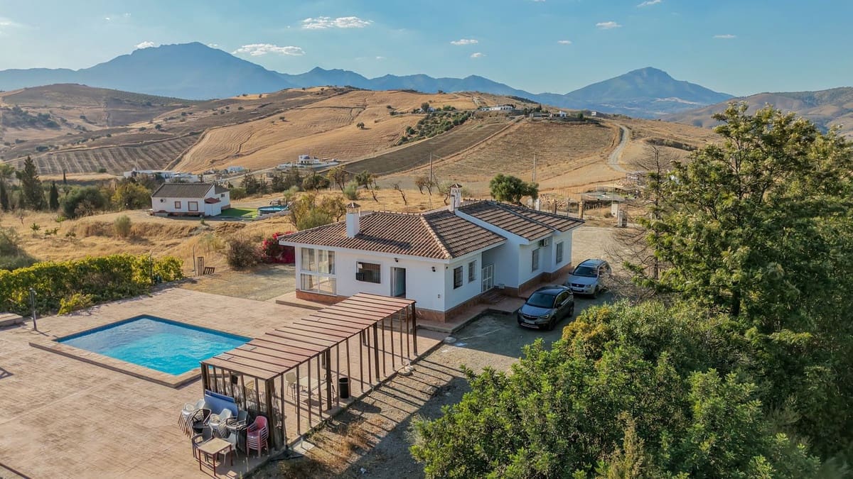 3 sovrum Finca/Hus på landet till salu i Gibralgalia med pool garage - 339 000 € (Ref: 10082199)