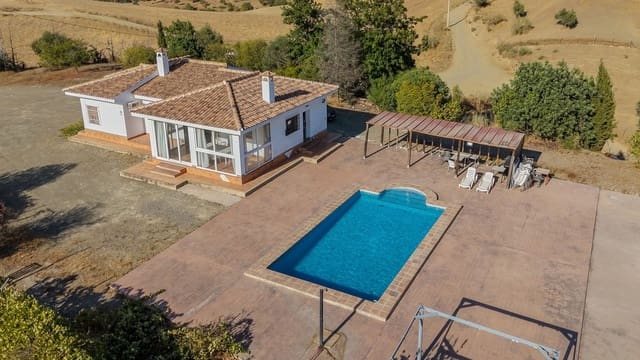 3 sovrum Finca/Hus på landet till salu i Gibralgalia, Cártama med pool garage - 339 000 € (Ref: 10082199)