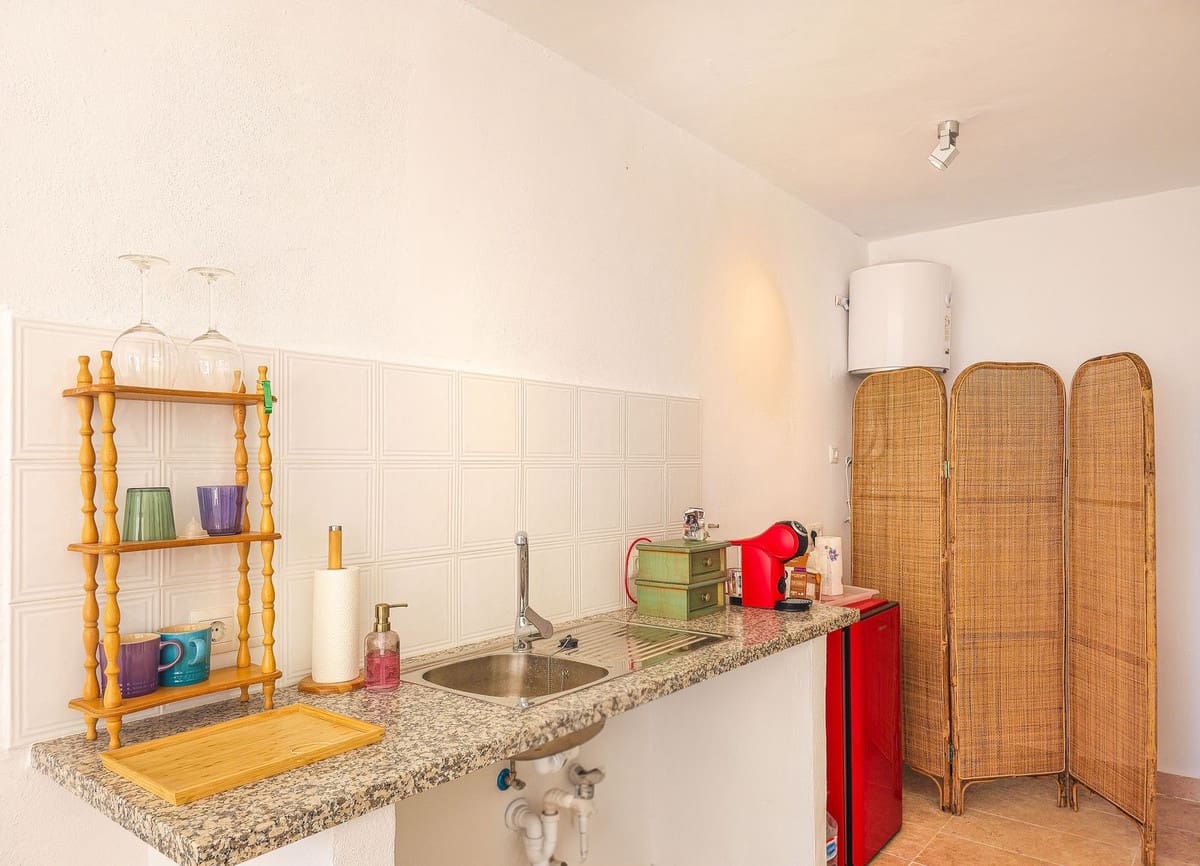3 soverom Villa til salgs i Arenas med svømmebasseng garasje - € 499 000 (Ref: 10090045)