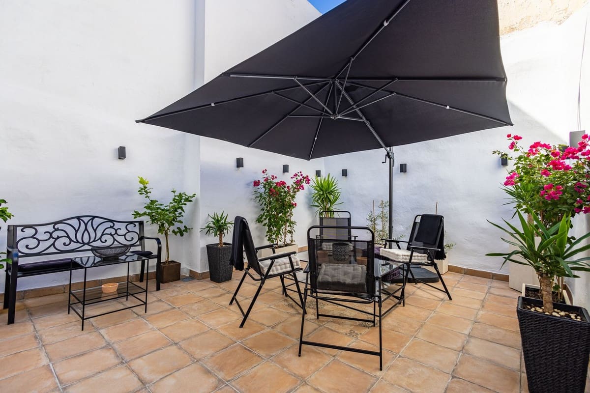 2 sovrum Hus till salu i Canillas de Aceituno med garage - 195 000 € (Ref: 10095025)