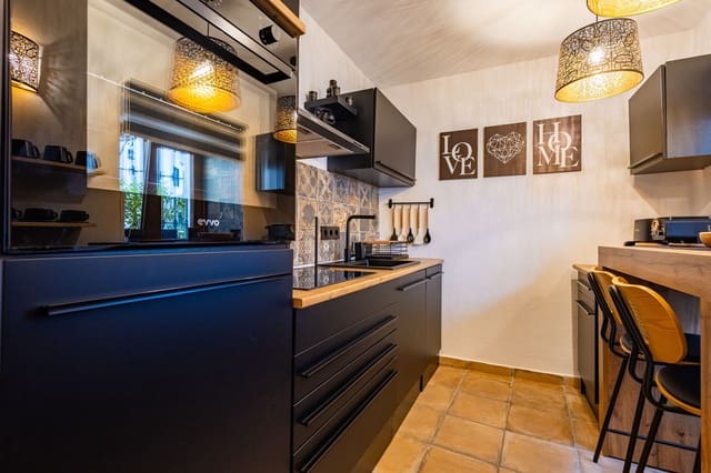 2 sovrum Hus till salu i Canillas de Aceituno med garage - 195 000 € (Ref: 10095025)