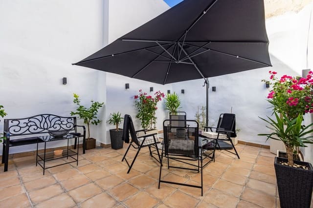 2 sovrum Hus till salu i Canillas de Aceituno med garage - 195 000 € (Ref: 10095025)