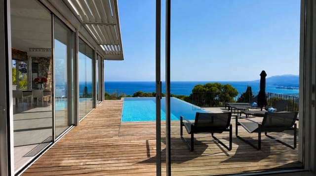 4 quarto Moradia para venda em Málaga cidade com piscina garagem - 1 995 000 € (Ref: 10095467)