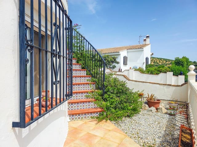 3 soverom Villa til salgs i Alcaucín med svømmebasseng garasje - € 298 000 (Ref: 10095468)