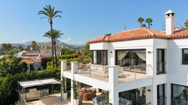 5 slaapkamer Villa te koop in El Paraiso, Estepona met zwembad garage - € 7.700.000 (Ref: 10095707)