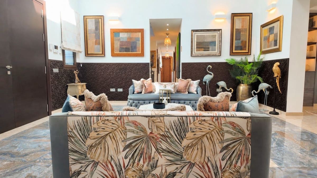 5 slaapkamer Villa te koop in El Paraiso met zwembad garage - € 7.700.000 (Ref: 10095707)