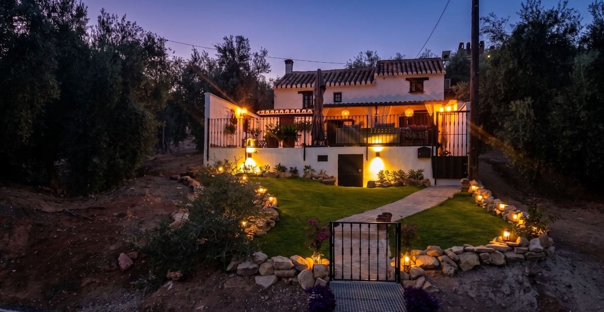 2 quarto Quinta/Casa Rural para venda em Villanueva de Algaidas com piscina - 135 000 € (Ref: 10098617)