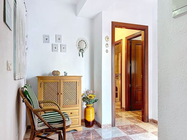 Casa de 3 habitaciones en Canillas de Aceituno en venta - 129.000 € (Ref: 10101002)