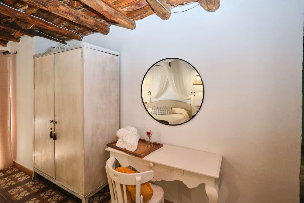 6 soverom Hotell til salgs i Fornes med svømmebasseng - € 275 000 (Ref: 10111133)
