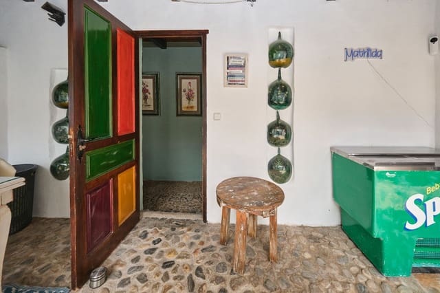 6 soverom Hotell til salgs i Fornes med svømmebasseng - € 275 000 (Ref: 10111133)