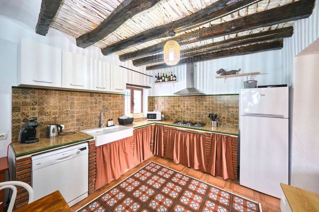 6 camera da letto Hotel in vendita in Fornes con piscina - 275.000 € (Rif: 10111133)