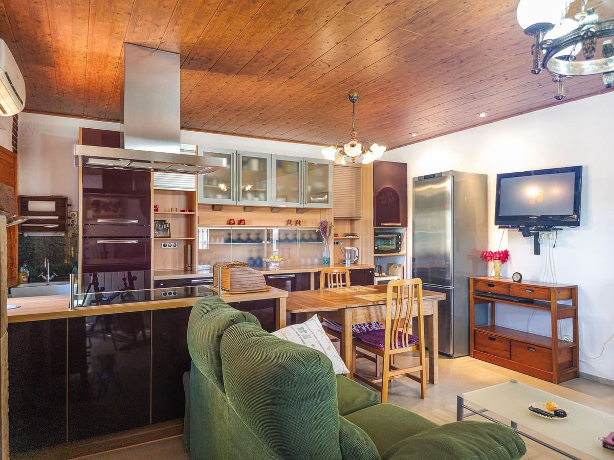 3 bedroom Finca/Country House for sale in Velez de Benaudalla with garage - € 298,000 (Ref: 10113548)