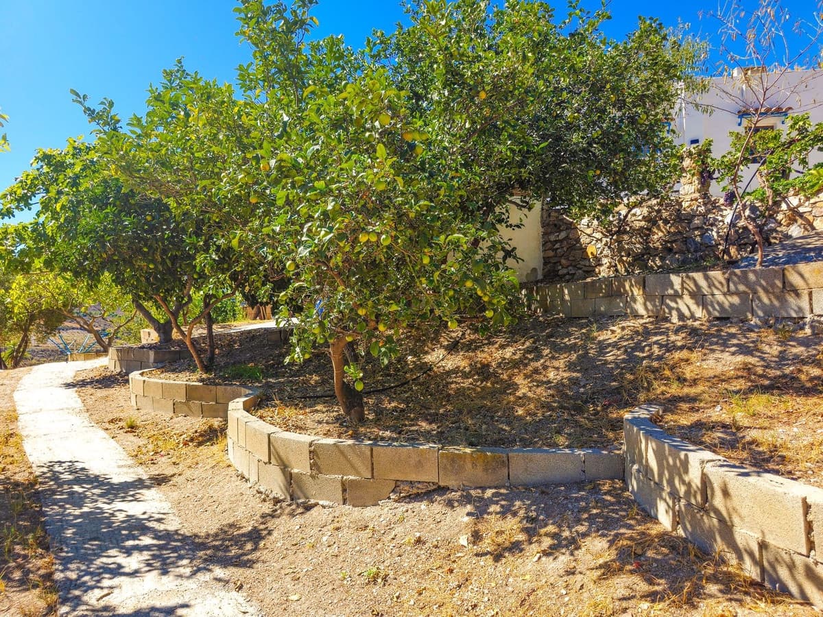 3 bedroom Finca/Country House for sale in Velez de Benaudalla with garage - € 298,000 (Ref: 10113548)